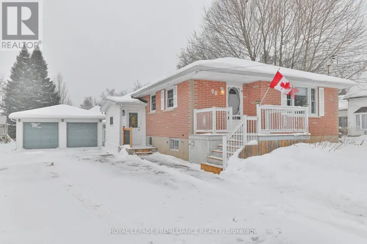 98 ONTARIO STREET, Brighton, Ontario K0K1H0