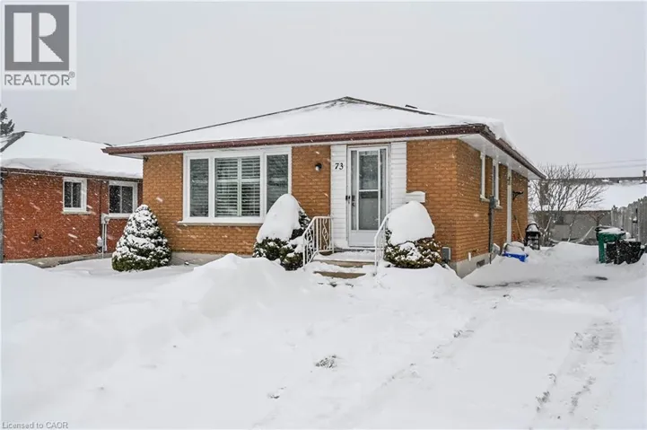 73 BARWOOD Crescent, Kitchener, Ontario N2E1T9