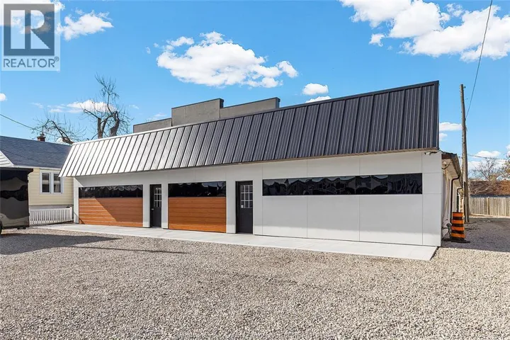 42 CENTRE STREET West, Harrow, Ontario N0R1G0