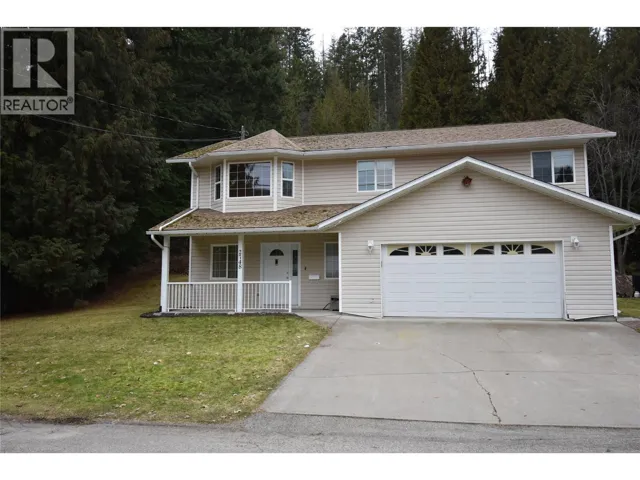 2748 10th Avenue, Castlegar, British Columbia V1N3A2