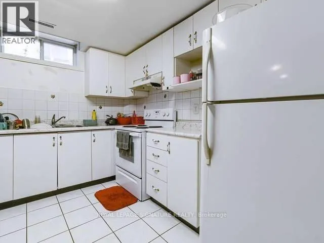 BASEMENT - 52 PENNSYLVANIA AVENUE, Brampton (Fletcher's Creek South), Ontario L6Y4P2