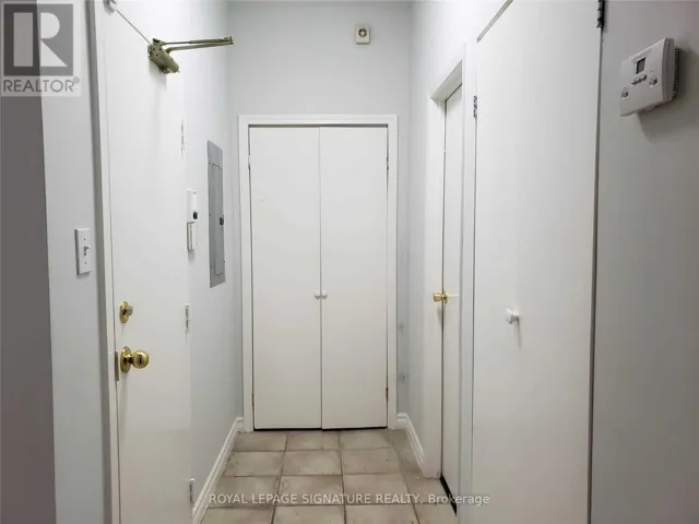 2 - 222 QUEEN STREET S, Mississauga (Streetsville), Ontario L5M1L5