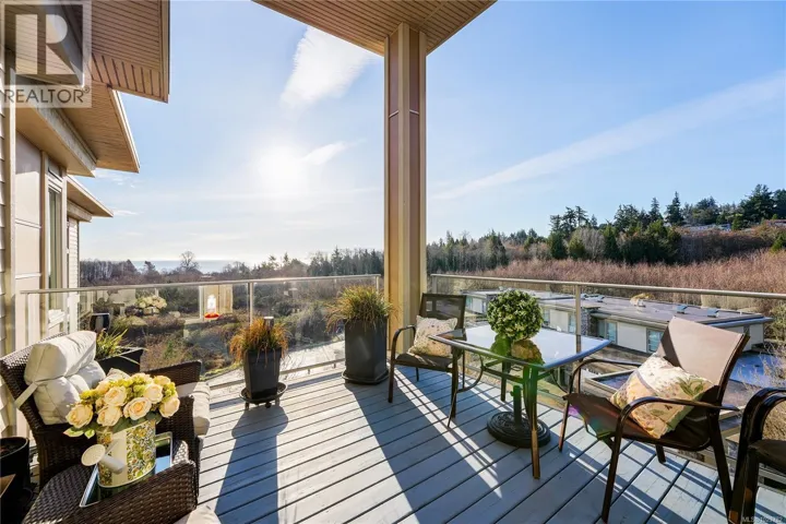404 3234 Holgate Lane, Colwood, British Columbia V9C0A6