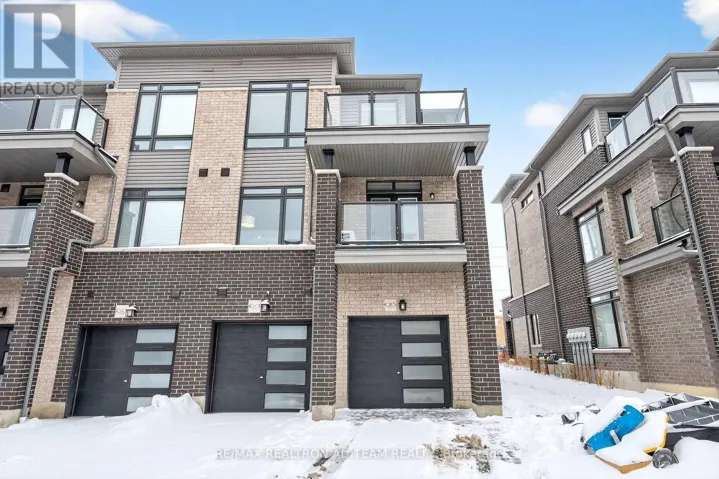 20 EMMAS WAY, Whitby (Taunton North), Ontario L1R0S7