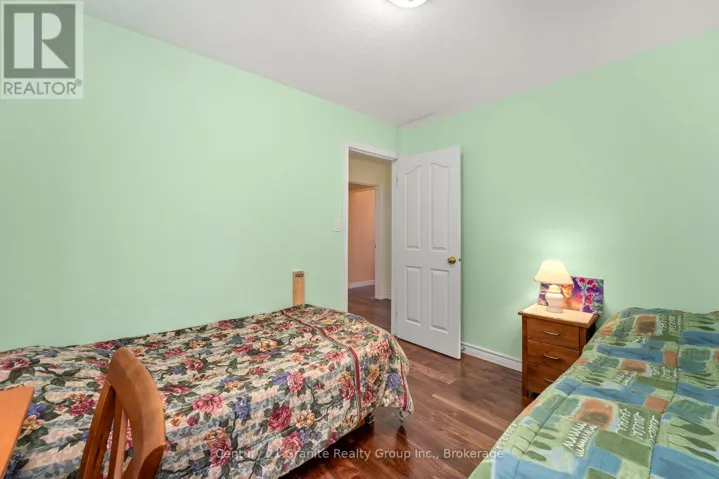 780