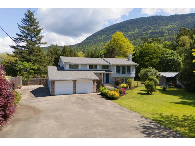 4440 WILSON ROAD, Yarrow, Yarrow, British Columbia V2R5C5
