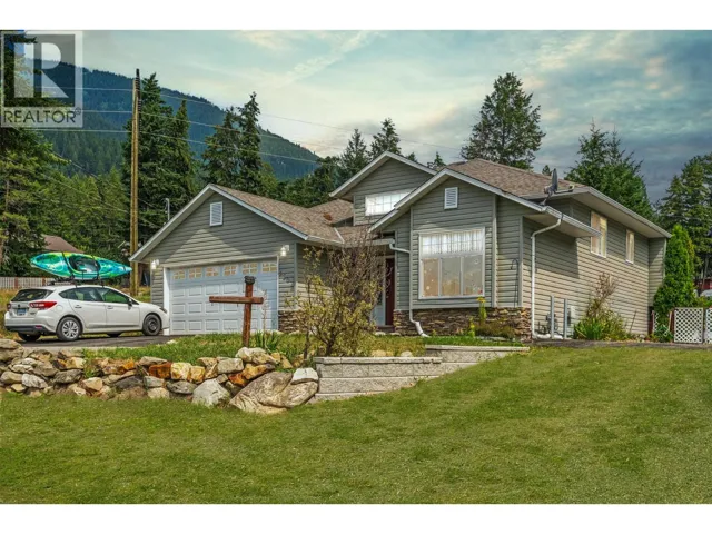 2907 Gyp Road, Falkland, British Columbia V0E1W0