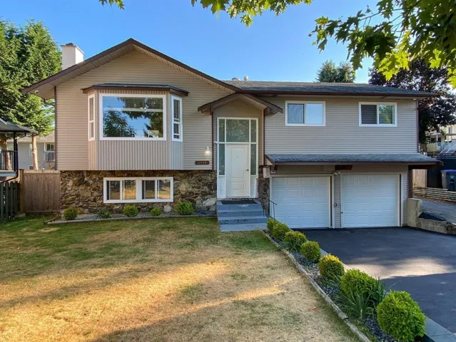 12958 65A AVENUE, Surrey, British Columbia V3W7H7