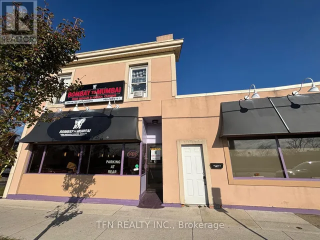 135-137 QUEENSTON STREET, St. Catharines (E. Chester), Ontario L2R2Z8