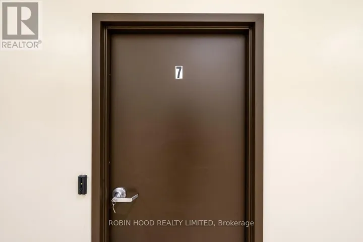 UNIT 7 - 3753 LAKE SHORE BOULEVARD W, Toronto (Long Branch), Ontario M8W1P9