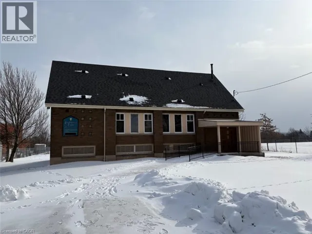 16/20 EASTWOOD Street, Hamilton, Ontario L8H6R7