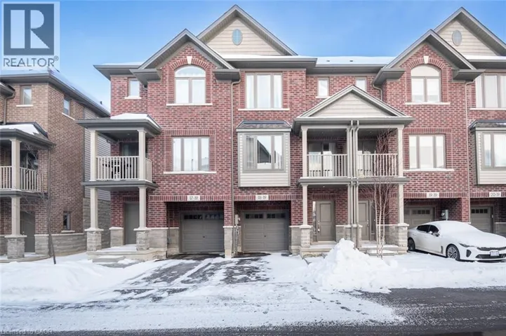 19 PICARDY Drive Unit# 18, Stoney Creek, Ontario L8J2T7