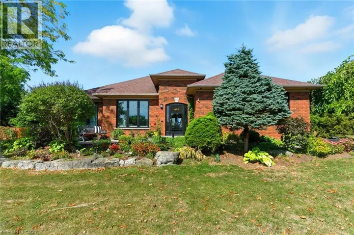 10 FEATHERSTONE Avenue, Selkirk, Ontario N0A1P0