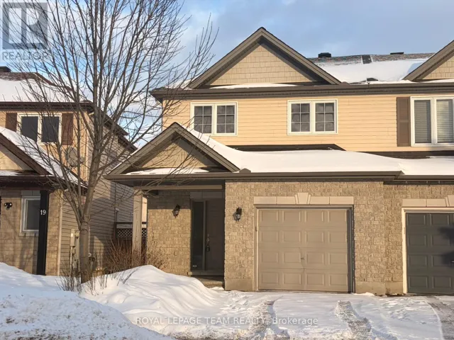 21 CRESTHAVEN DRIVE, Ottawa, Ontario K2G7C5