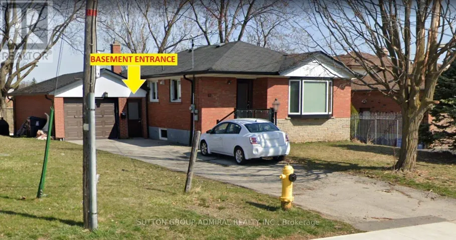 LOWER - 10 BRIAN AVENUE, Toronto (Wexford-Maryvale), Ontario M1R3H9