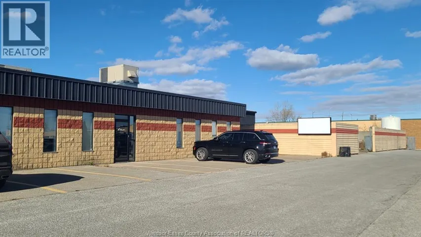 2996 DEZIEL DRIVE, Windsor, Ontario N8W5H8