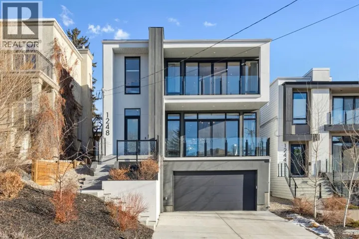 1248 16A Street NW, Calgary, Alberta T2N2E1
