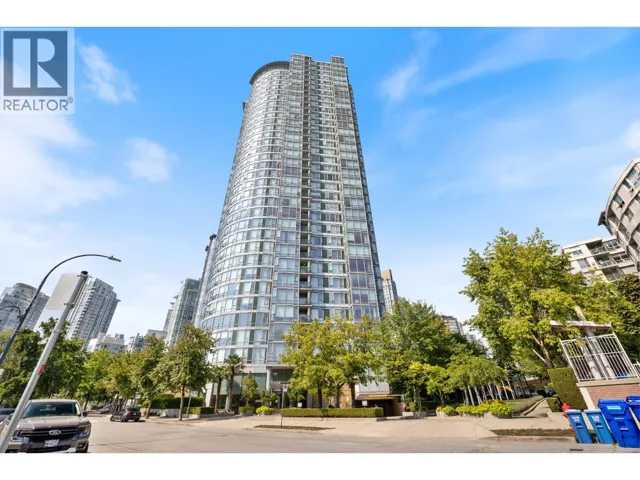 1901 1033 MARINASIDE CRESCENT, Vancouver, British Columbia V6Z3A3