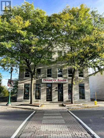 UNIT #2 - 27 KING STREET E, Brockville, Ontario K6V1A7