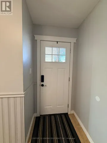 UPPER - 998 SOUTHGATE DRIVE, Oshawa (Donevan), Ontario L1H8A1