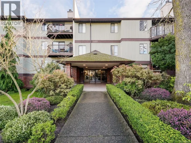 209 1655 Begbie St, Victoria, British Columbia V8R1L4