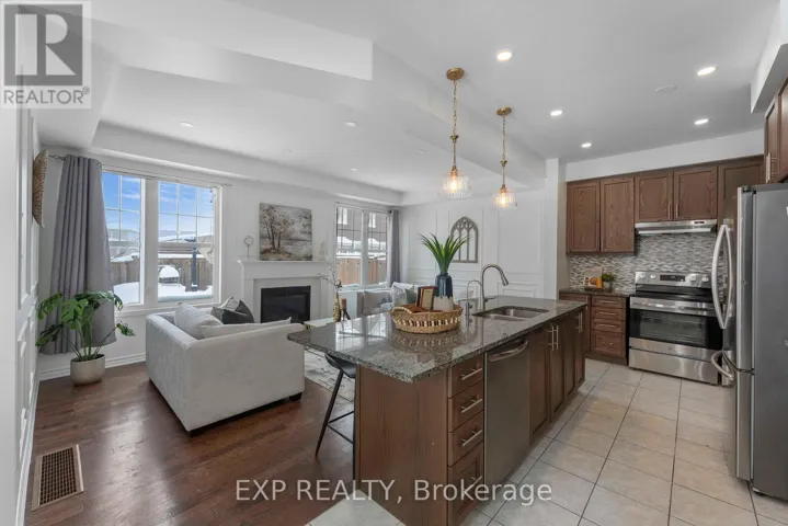 203 GROVEHILL CRESCENT, Kitchener, Ontario N2R0K9