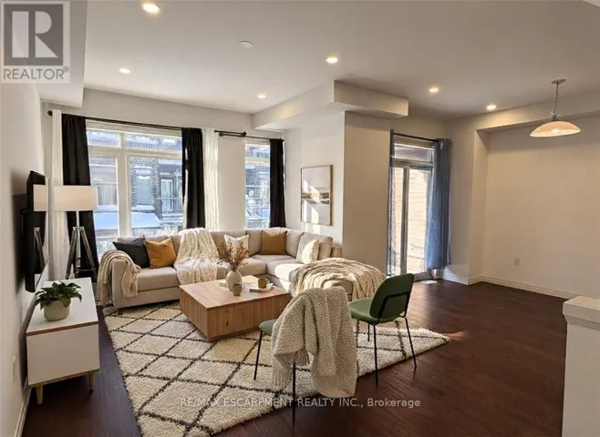 129 - 30 TIMES SQUARE BOULEVARD, Hamilton (Stoney Creek Mountain), Ontario L8J0L8