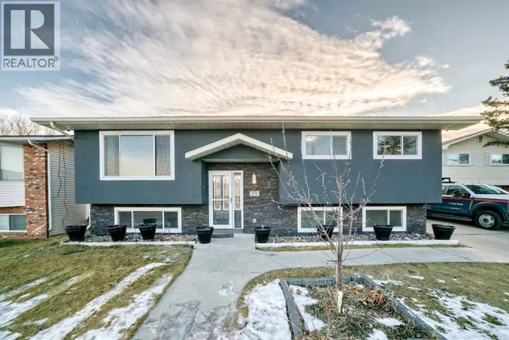 644 Rundleville Place NE, Calgary, Alberta T1Y2S4