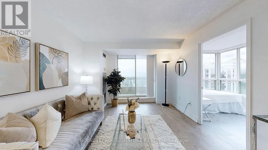 2308 - 3 PEMBERTON AVENUE, Toronto (Newtonbrook East), Ontario M2M4M1