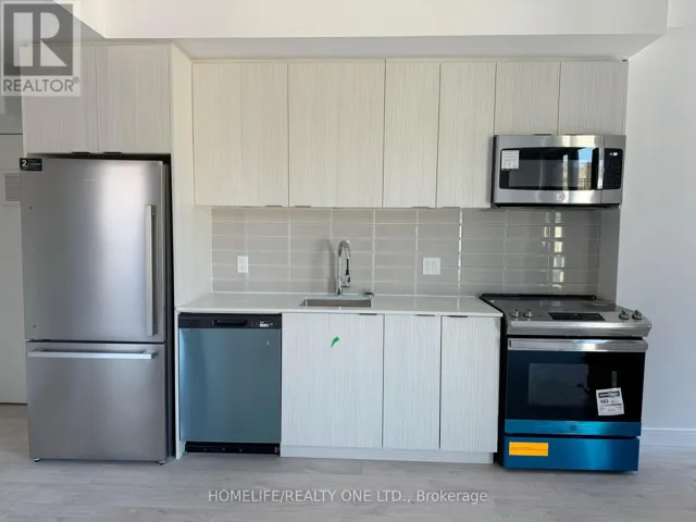 2 - 176 CLONMORE DRIVE, Toronto (Birchcliffe-Cliffside), Ontario M1N0B9