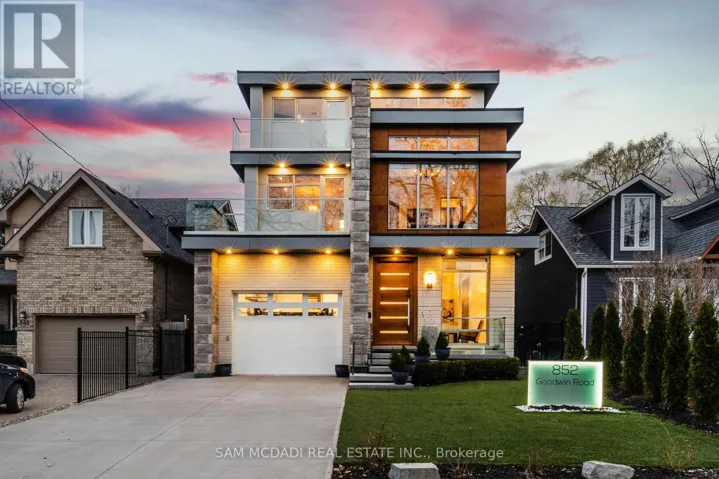 852 GOODWIN ROAD, Mississauga (Lakeview), Ontario L5G4J7