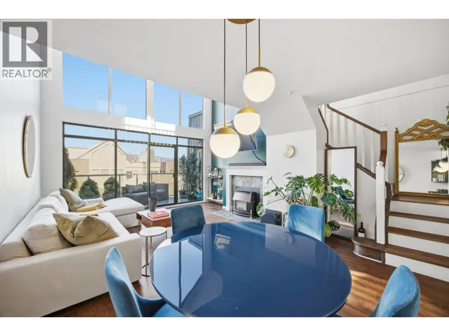 406 48 RICHMOND STREET, New Westminster, British Columbia V3L5P4