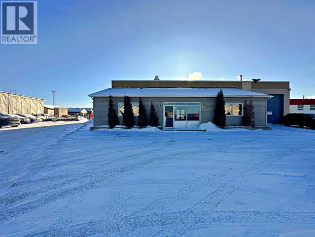 145 Macdonald Crescent, Fort McMurray, Alberta T9H4B3
