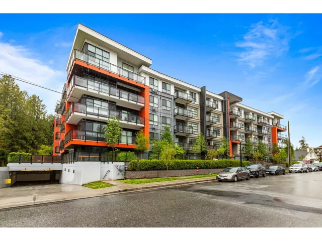 407 5485 BRYDON CRESCENT, Langley, British Columbia V3A0N5