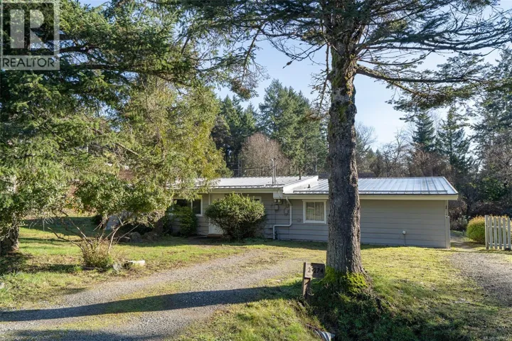 274 Park Dr, Salt Spring, British Columbia V8K2S1