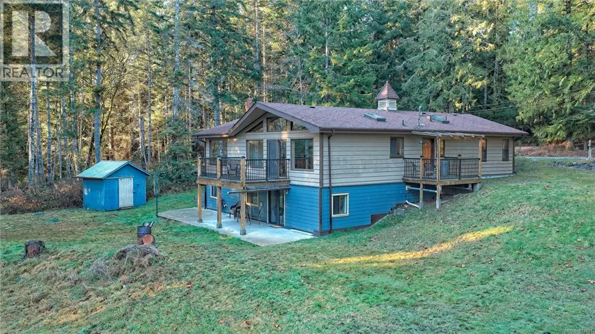 121 Thomas Rd, Salt Spring, British Columbia V8K1R2