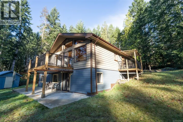 121 Thomas Rd, Salt Spring, British Columbia V8K1R2