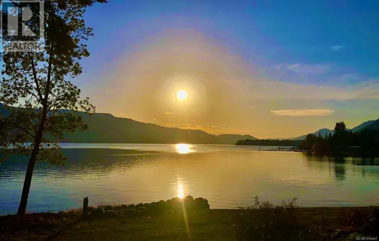 LOT B Sa-Seen-Os Rd, Youbou, British Columbia V0R3E1