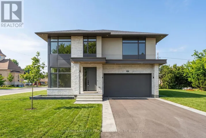 93 LOTTA AVENUE, Ottawa, Ontario K2G2B8