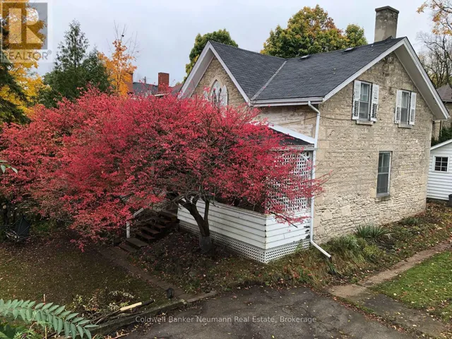 B - 96 ARTHUR STREET N, Guelph (St. George's), Ontario N1E4V2