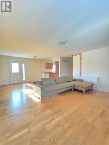 2ND FLOOR - 341 QUEENSVILLE SIDE ROAD, East Gwillimbury, Ontario L9N0E9