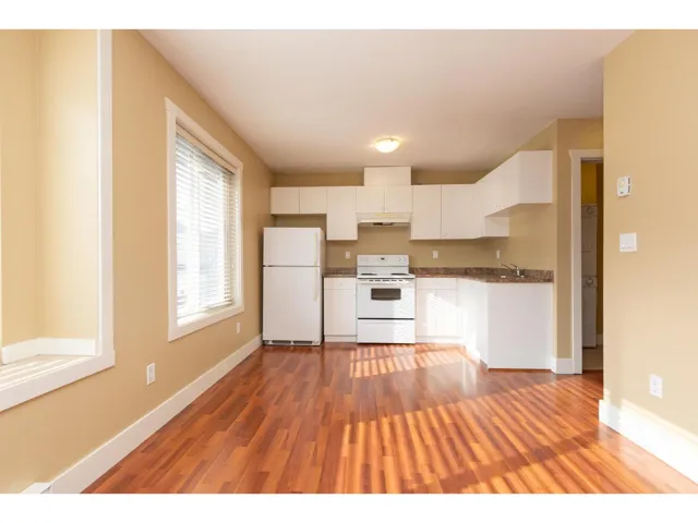 6983 196 STREET, Surrey, British Columbia V4N5Z1