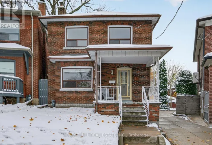 11 HEYDON PARK ROAD, Toronto (Little Portugal), Ontario M6J2C7