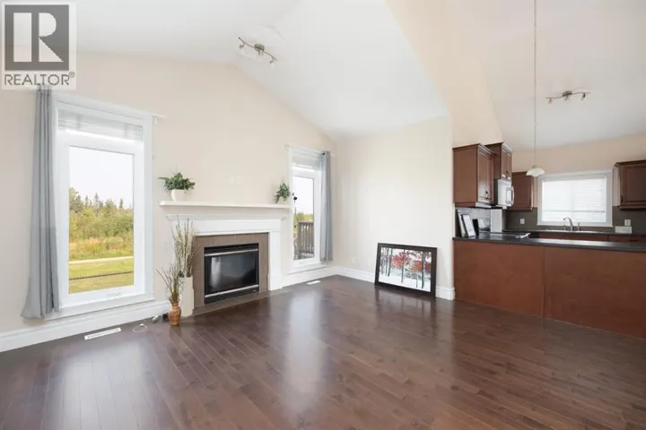 353 Walnut Crescent, Fort McMurray, Alberta T9K0W3