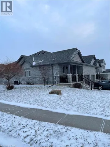 11 HACKBERRY Lane, Simcoe, Ontario N3Y0E1