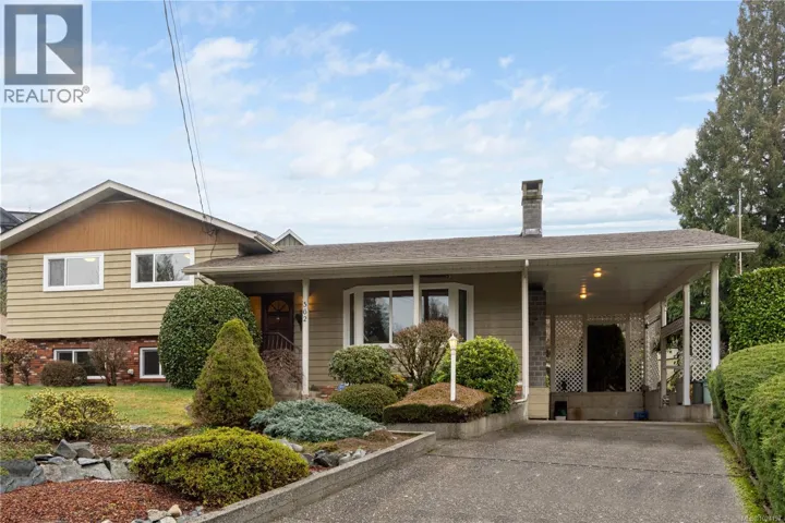 562 Rothdale Rd, Ladysmith, British Columbia V9G1W5