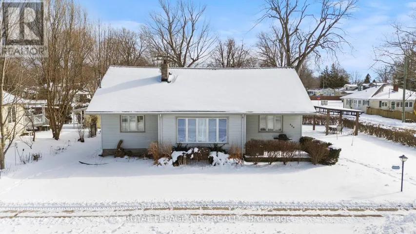 REAR - 360 CHERRYHILL BOULEVARD S, Fort Erie (Crystal Beach), Ontario L0S1B0