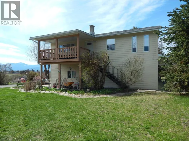 2813 3 Highway, Creston, British Columbia V0B1G1