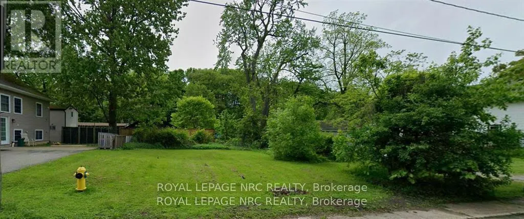 262 CAMBRIDGE ROAD W, Fort Erie (Crystal Beach), Ontario L0S1B0