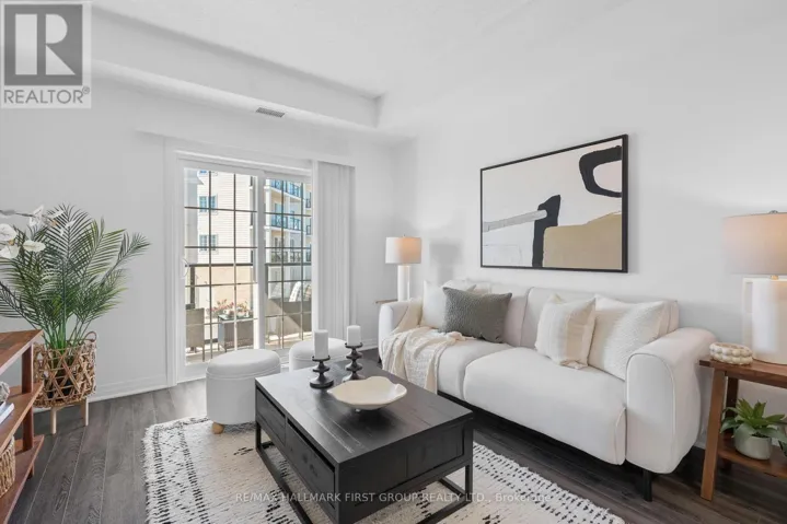 202 - 70 SHIPWAY AVENUE, Clarington (Newcastle), Ontario L1B0V7